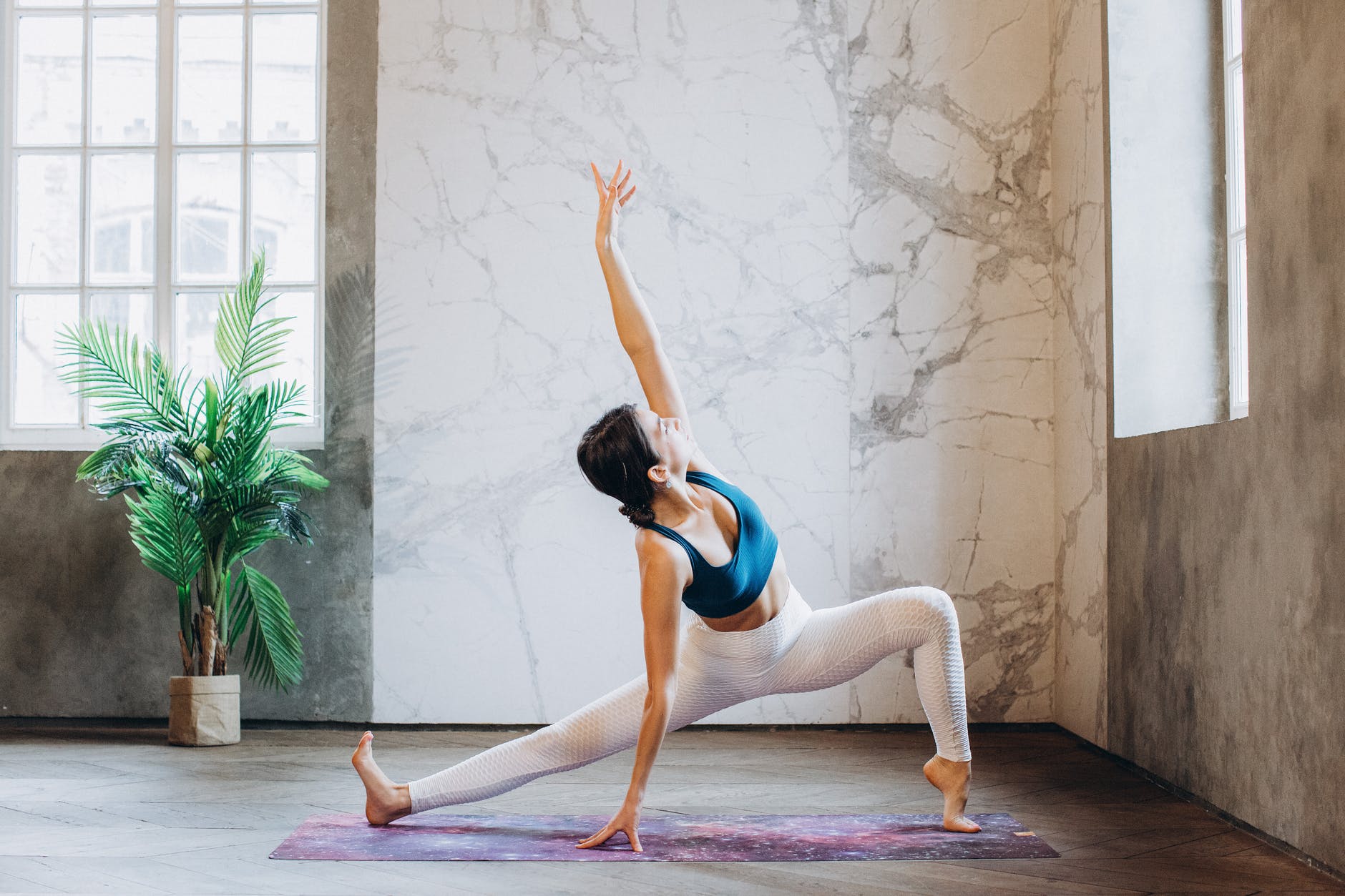 Evde Yoga Nasıl Yapılır? Yoganın Faydaları Nelerdir?