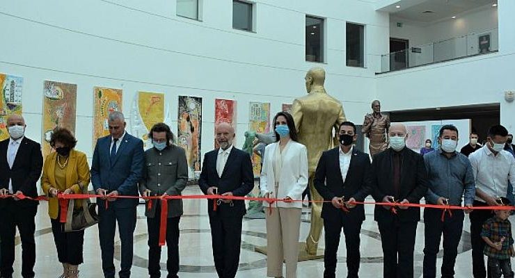 Kıbrıs Modern Sanat Müzesi’nin düzenlediği “Geleceğin Ortamı” ve “Karma Heykel” sergileri açıldı