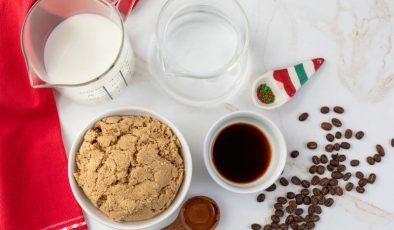 Starbucks Buzlu Şeker Kurabiyeli Latte Tarifi
